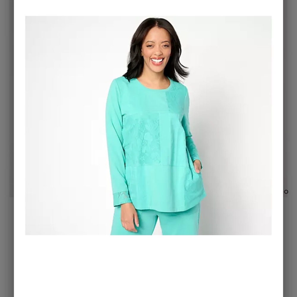 LOGO Life by Lori Goldstein French Terry Top With Crochet Lace, 3X with  pockets